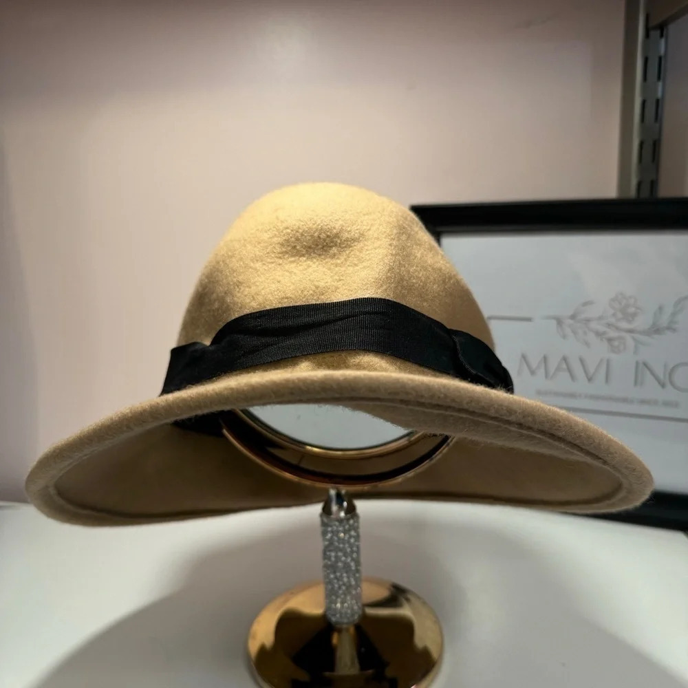 Felted  Wool Hat - Picture 3 of 4